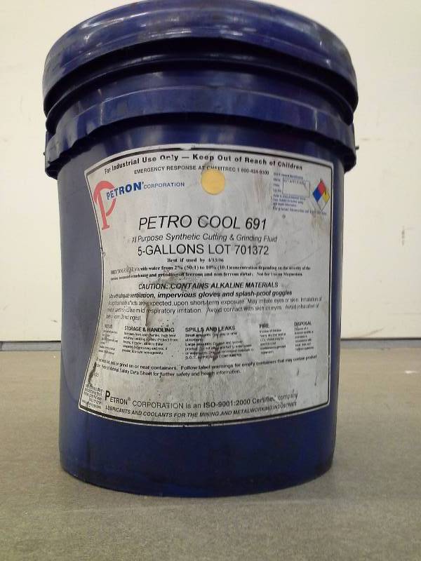 lot 72 image: Petron Petro Cool 691 Cutting & Grinding Fluid - 5 Gallons