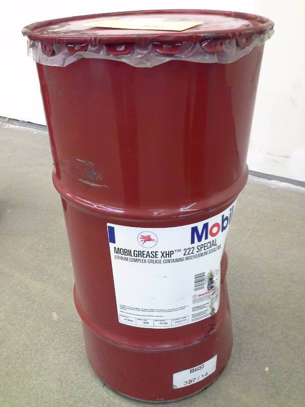 lot 86 image: Mobil MobilGrease XHP 222 Special Lithium Complex Grease Containing Molybdenum Disulfide - 16 Gallons