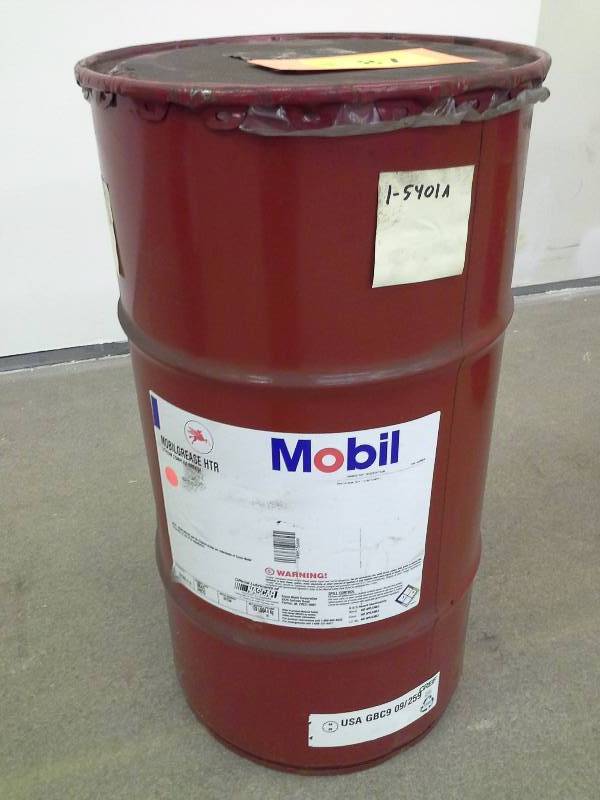 lot 87 image: Mobil MobilGrease HTO Lithium Complex Grease - 16 Gallons