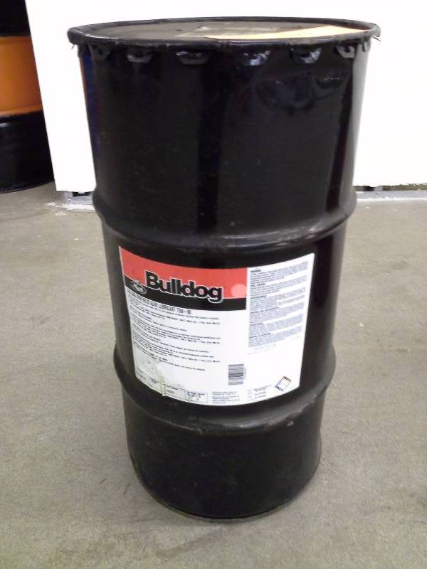 lot 90 image: Bulldog Synthetic Gear Lubricant 75W-90 - 16 Gallon Drum
