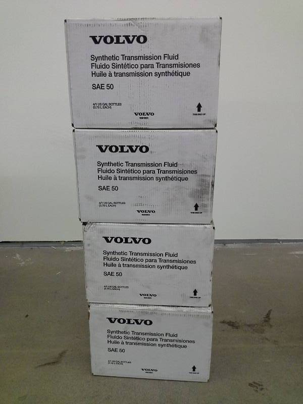 lot 100 image: Volvo Synthetic Transmission Fluid - 4 Cases of 4-1 Gallon Jugs (16 in Total)