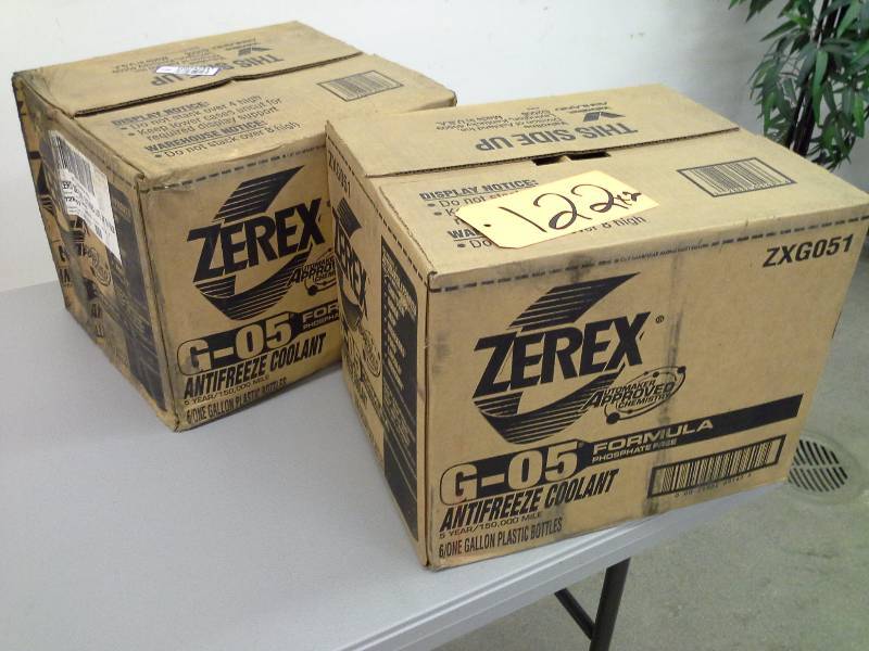 lot 122 image: Zerex G-05 Formula Antifreeze Coolant - 12-1 Gallon Jugs