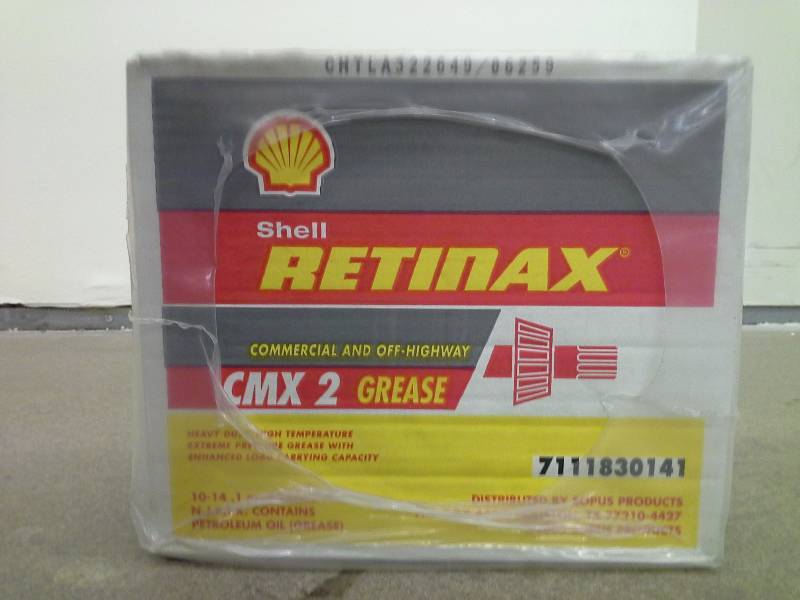 lot 133 image: Shell Retinax CMX 2 Grease Commercial and Off-Highway 10-14.1oz Cartridges