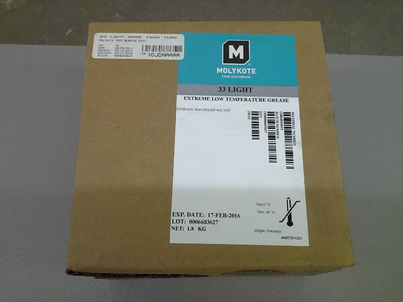 lot 147 image: Molykote 33 Light Extreme Low Temperature Grease (12 tubes)