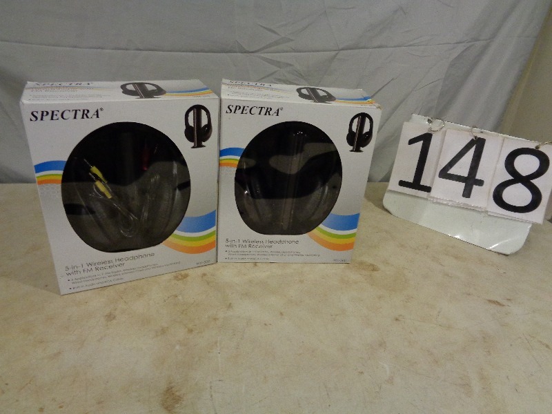 lot 148 image: 5 in 1 Wireless Headphones