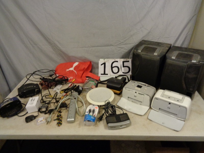 lot 165 image: Assorted Electronics