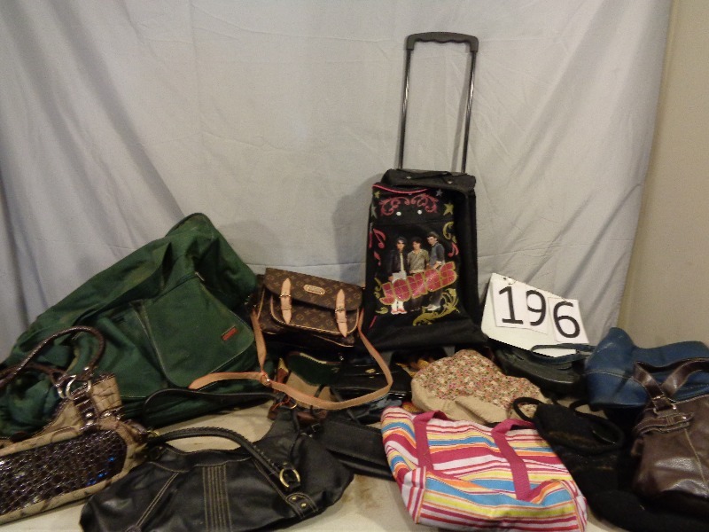 lot 196 image: Bags and Purses