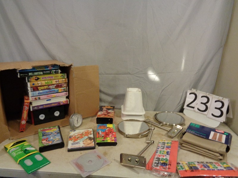 lot 233 image: Household Items