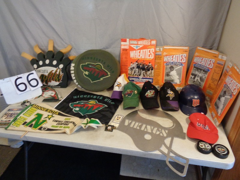 lot 66 image: Minnesota Wild Sports Memorbilia and More