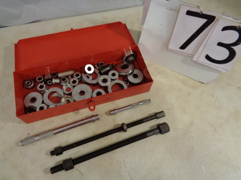 lot 73 image: Snap On Bushing Driver Set in Case