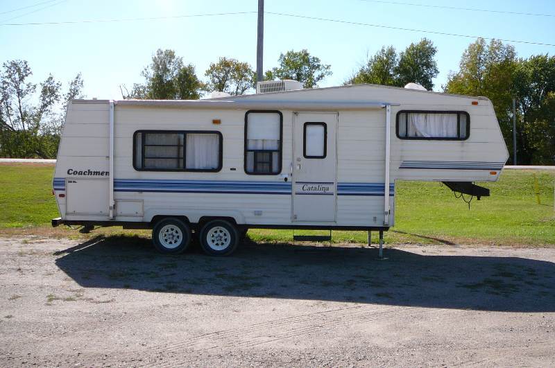 lot 2 image: 1991 Coachman Catalina 5th Wheel