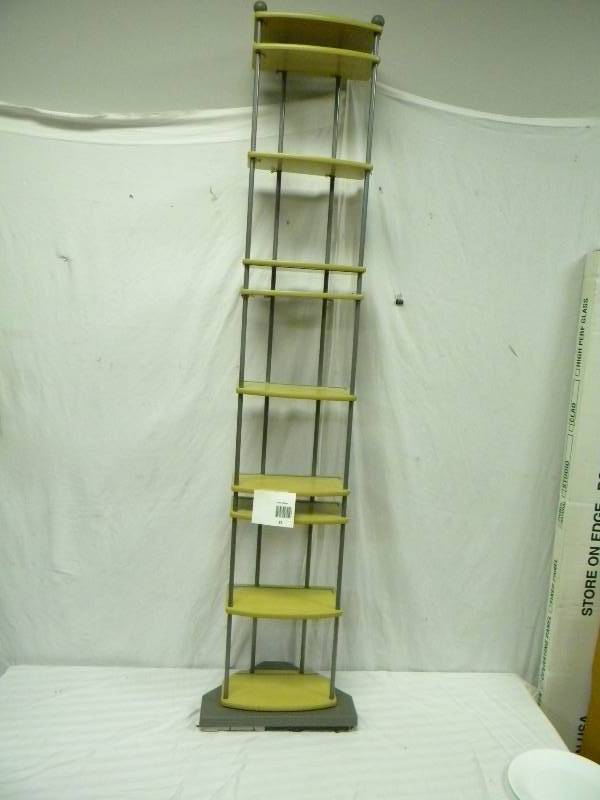 lot 81 image: Shelving unit