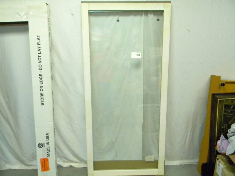 lot 5 image: Sliding Glass Door