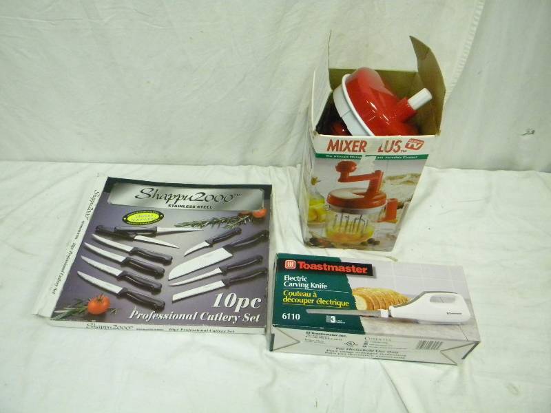 lot 54 image: Kitchenware Lot