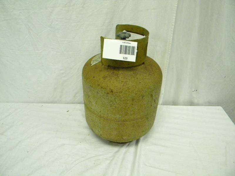 lot 123 image: Propane Tank