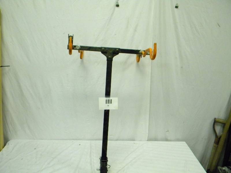 lot 16 image: Bike Rack
