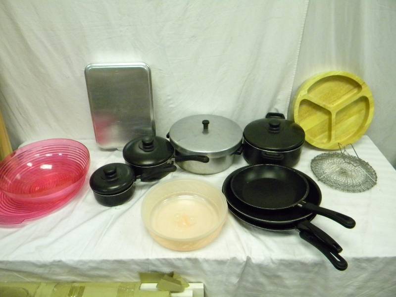 lot 133 image: Pot and pan Lot