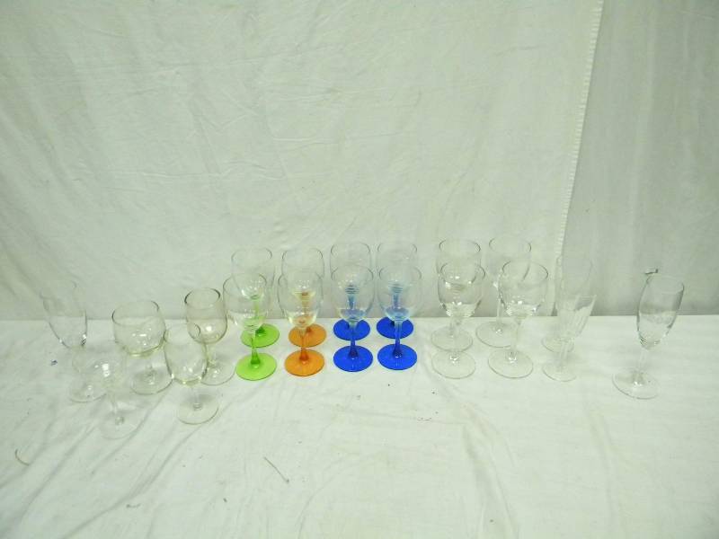 lot 134 image: Barware Lot