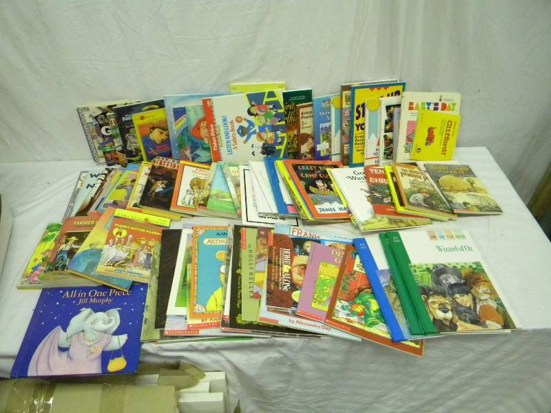 lot 155 image: Book Lot