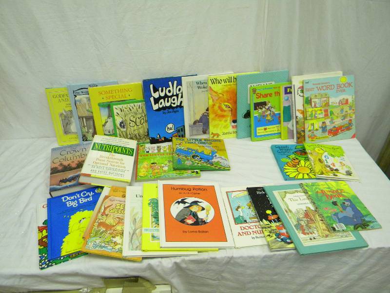 lot 164 image: Book Lot
