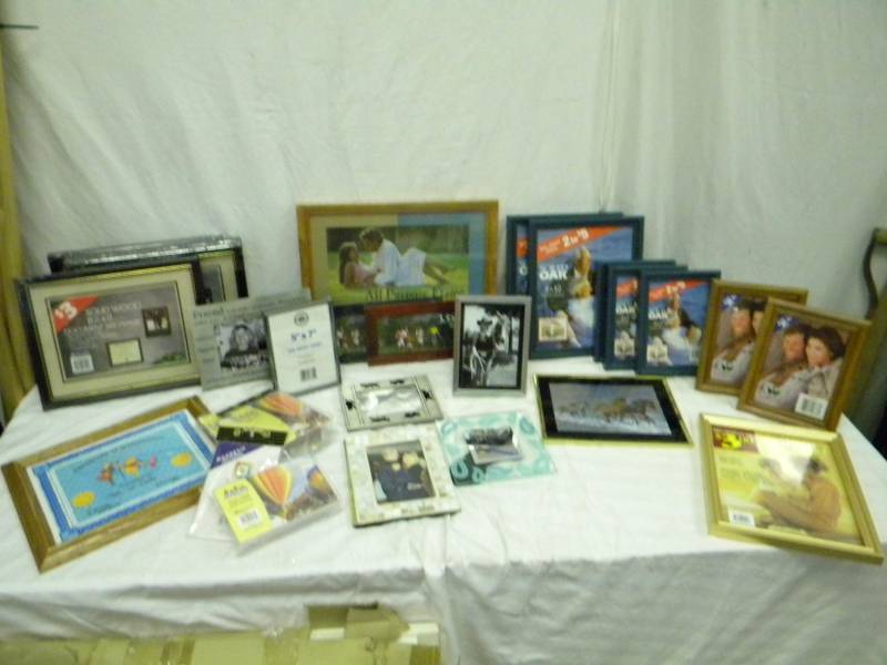 lot 167 image: Picture Frame Lot