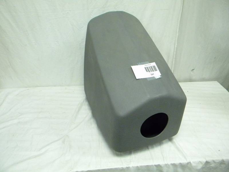 lot 187 image: Animal Shelter