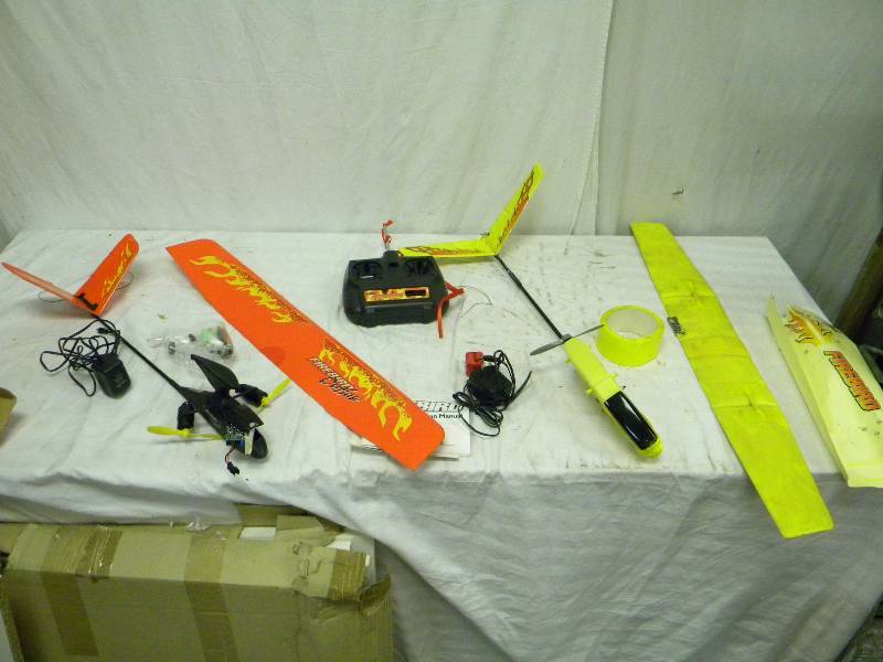 lot 199 image: Remote Control Plane Lot