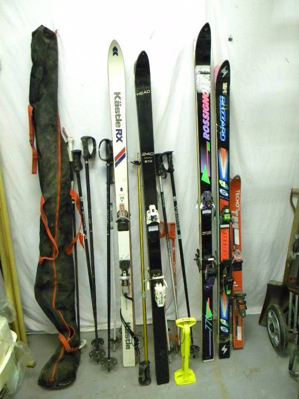 lot 211 image: Ski Lot