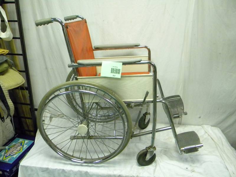 lot 257 image: Wheel Chair