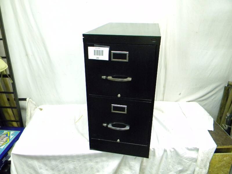 lot 292 image: Black Metal Filing Cabinet