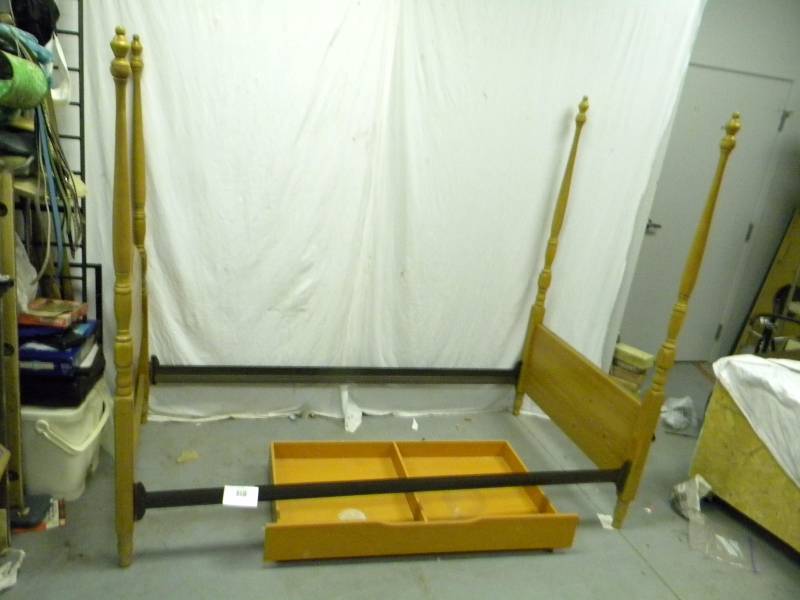 lot 8 image: Canopy Bed Frame