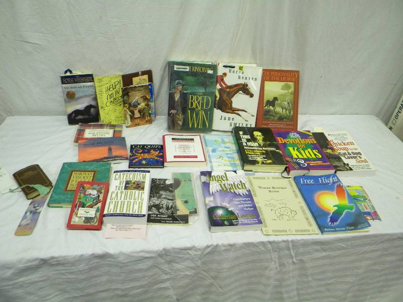 lot 92 image: Book Lot