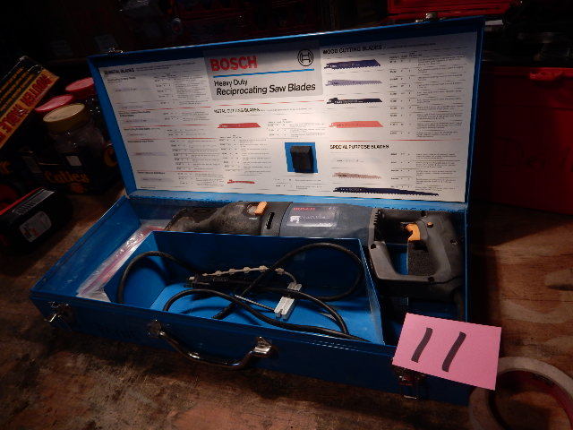 lot 11 image: BOSCH, Panther, B4600 Reciprocating Saw