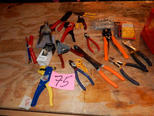 lot 75 image: Misc. Specialty Pliers