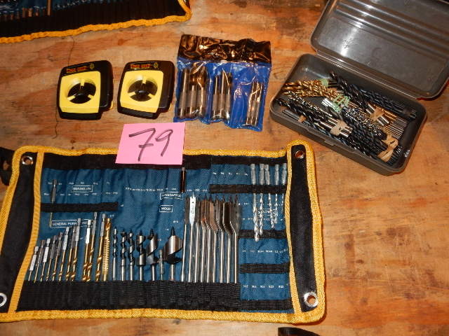 lot 79 image: Ryobi, partial set of drill bits  hollow punch set, misc. drill bits