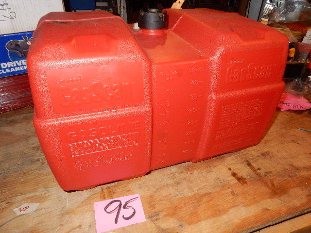 lot 95 image: 11 Gallon Plastic Gas Tank
