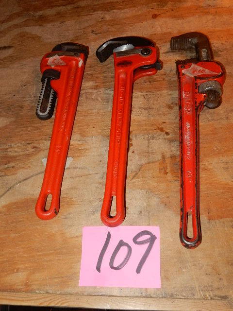 lot 109 image: 2, Ridgid, 14in Pipe Wrenchs  1 Fuller 14in Pipe Wrench