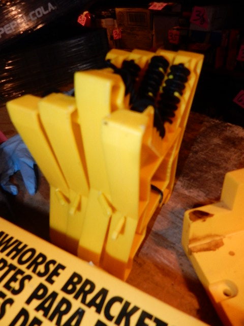 lot 116 image: Misc. Plastic construction accessories as pictured and listed