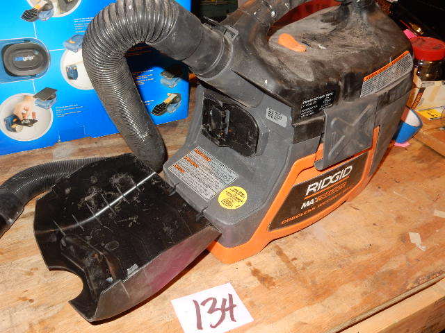 lot 134 image: RIDGID, MAX Select Cordless Wetdry Vac.. NO BATTERY or Charger