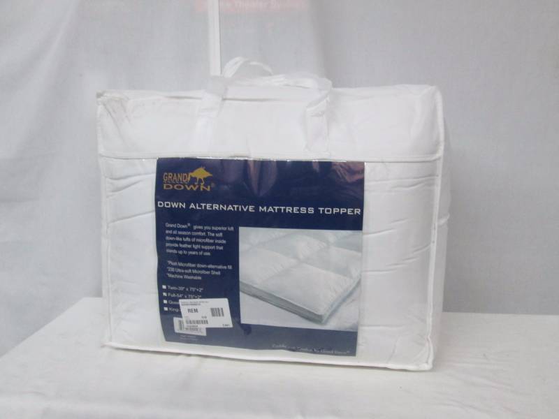 Down Alternative Full Mattress Topper