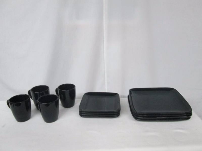Alcove Square Dinnerware Set