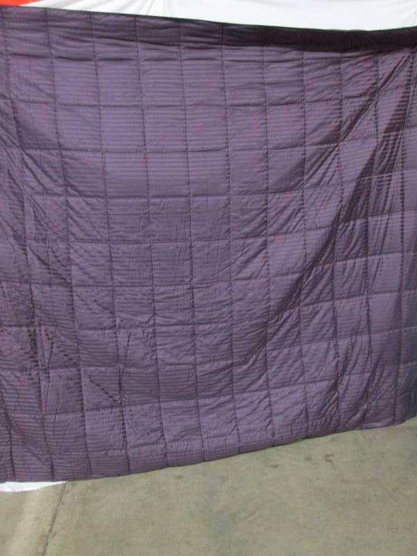 Down Alternative Reversible Blanket - King