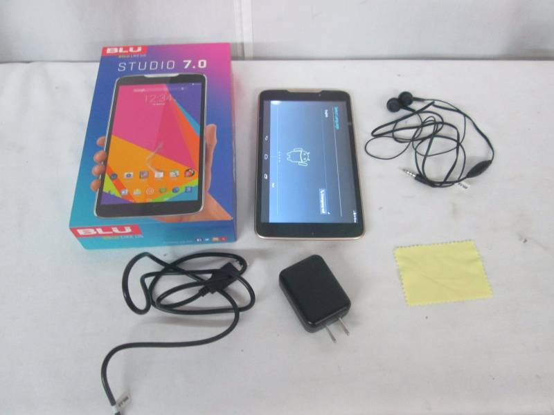 BLU Studio 7.0 Android Smartphone