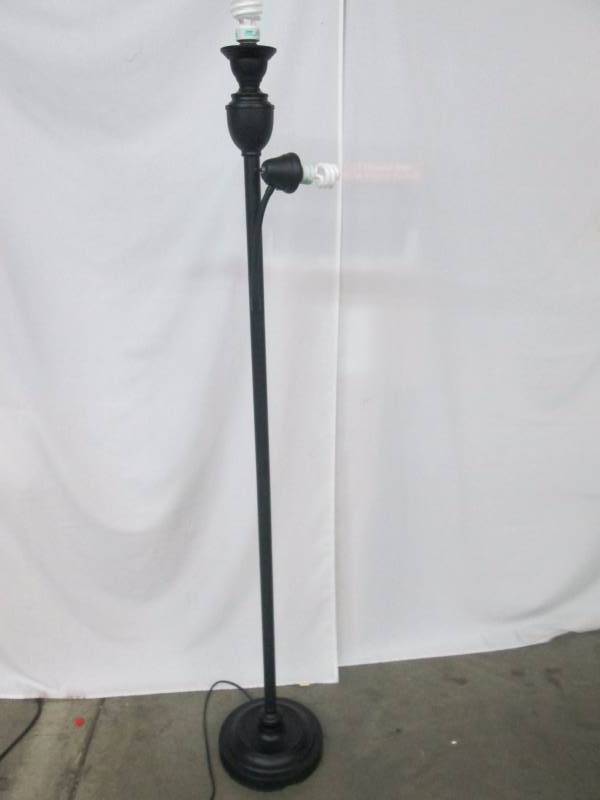 McLeland Design Torchiere Floor Lamp w Reading Lamp