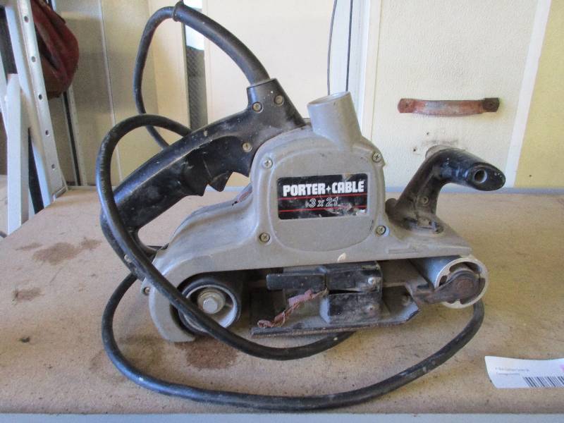 Belt sander