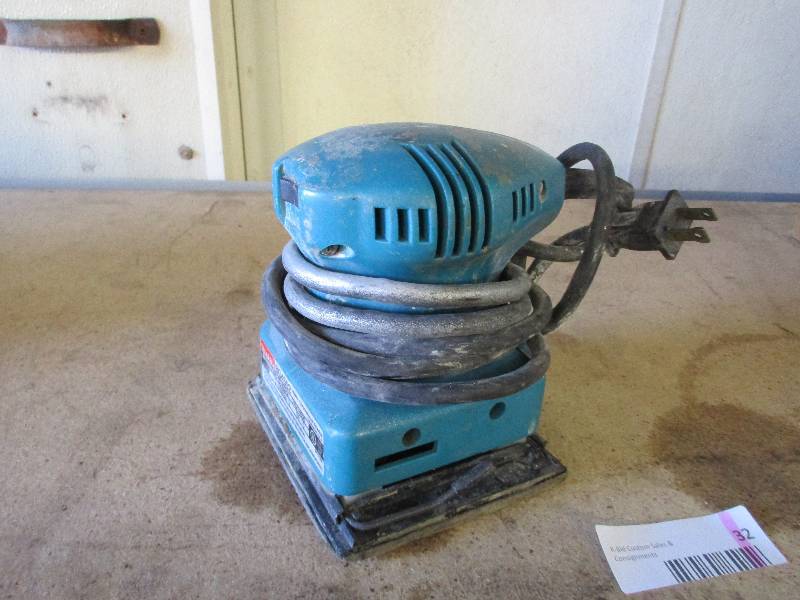 Palm sander
