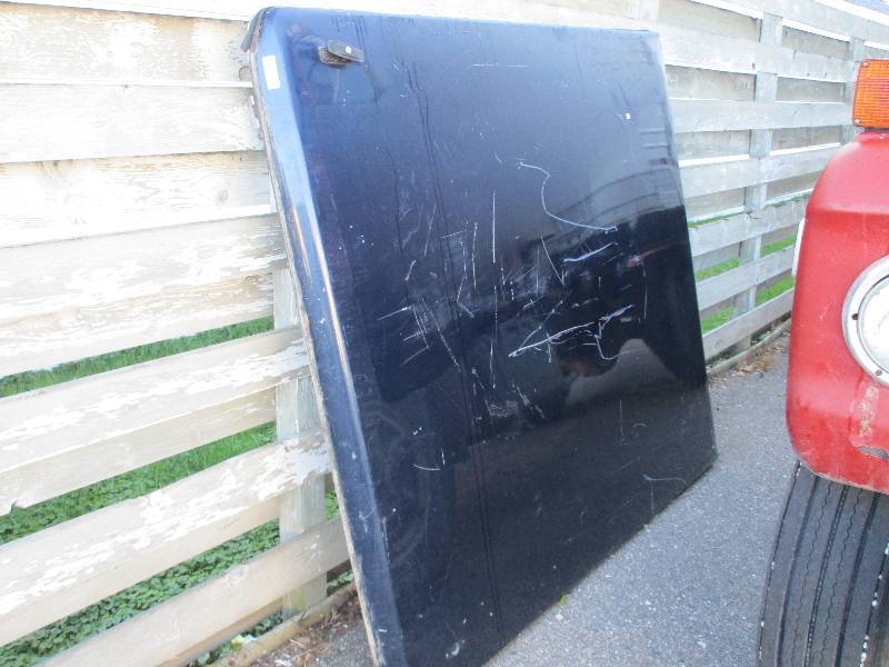 Hard side Tonneau cover