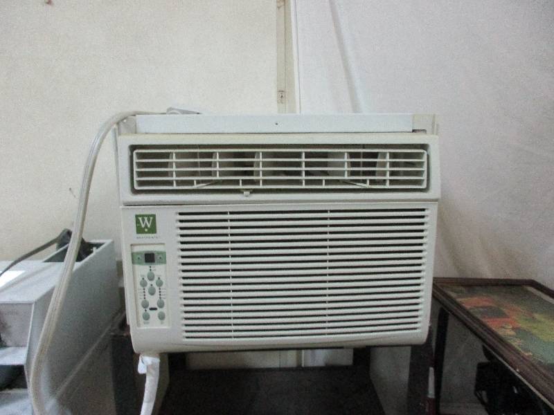 Window AC unit