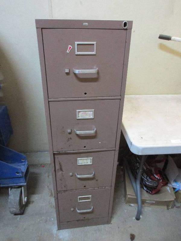 4 drawer file cabinet
