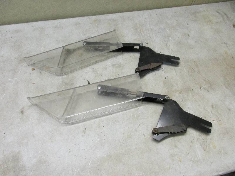 Table saw guards